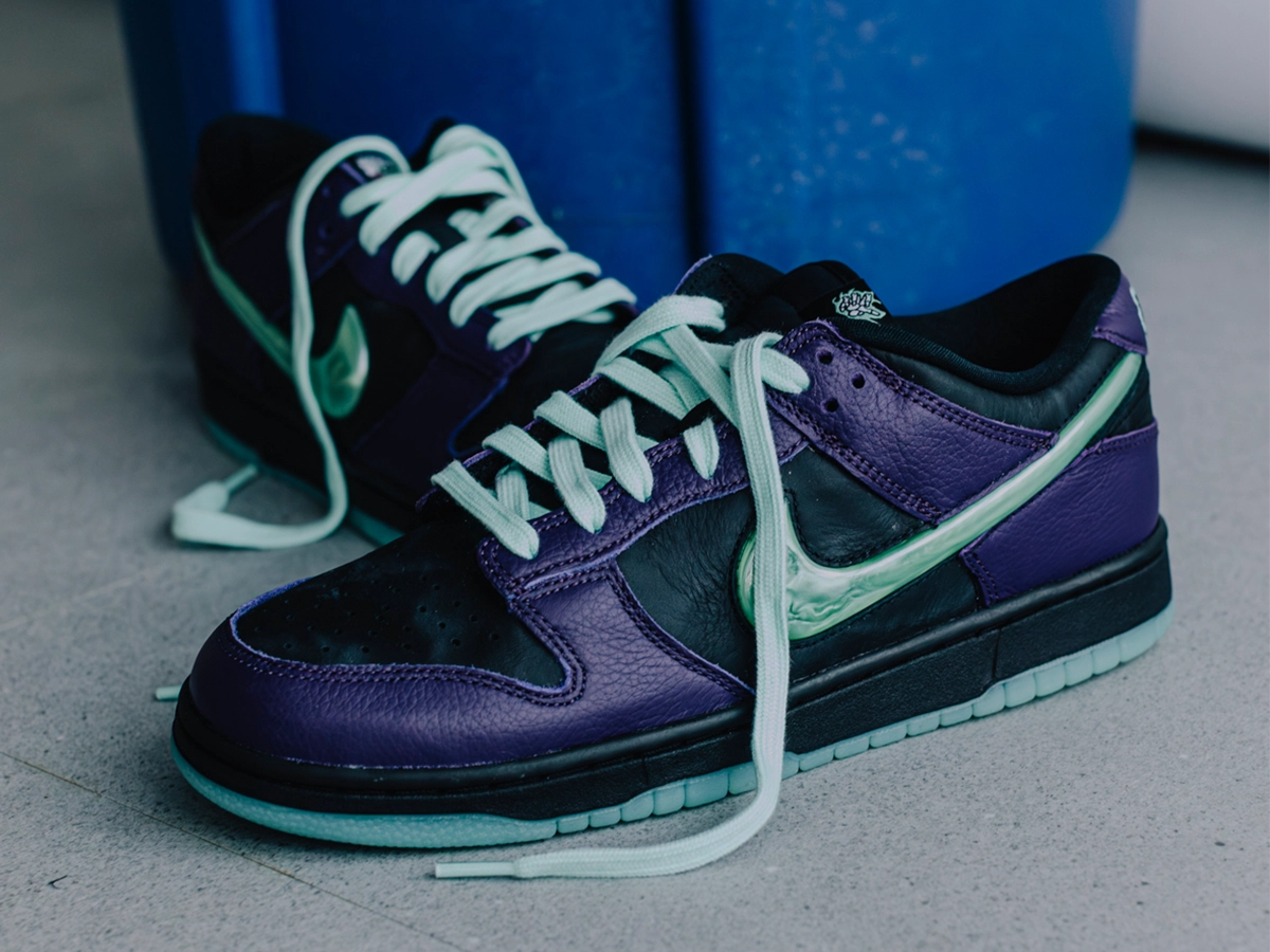 NIKE DUNK LOW RETRO LTD HWN | 카시나 KASINA